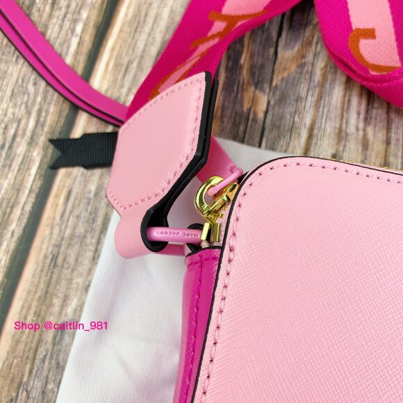 Marc Jacobs The Mixed Media Snapshot Crossbody Bag - Picture 4 of 9